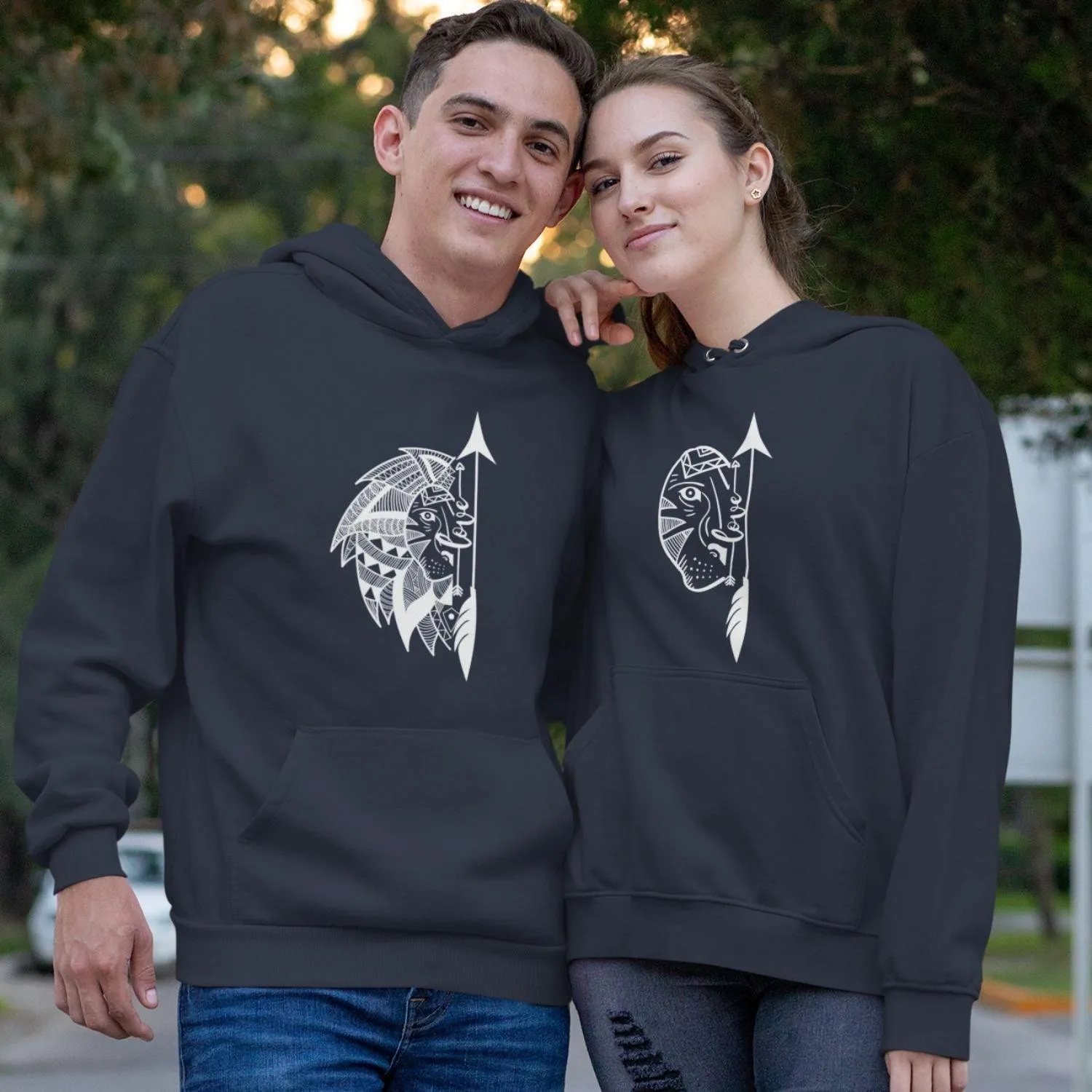 Dynamic Duo Matching Outfits: Stunning Lion & Lioness Set - The Perfect Surprise Gift!