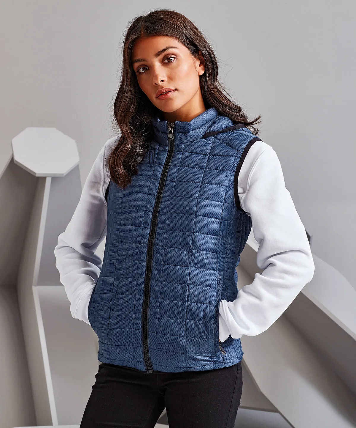 Womens honeycomb hooded gilet | Black